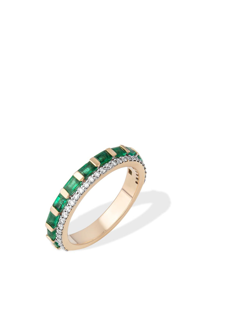 Emerald Radiance Diamond Band